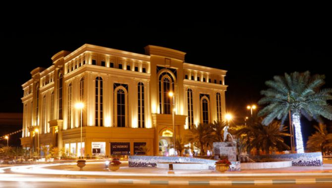 دیپلمات مال کیش